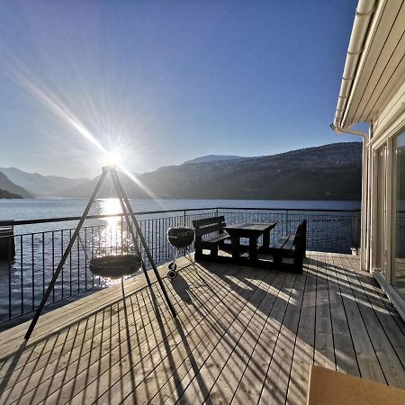Stryn Fjord Lodge Faleide 130 Экстерьер фото