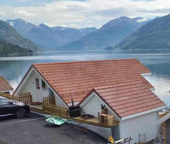 Stryn Fjord Lodge Faleide 130 Экстерьер фото